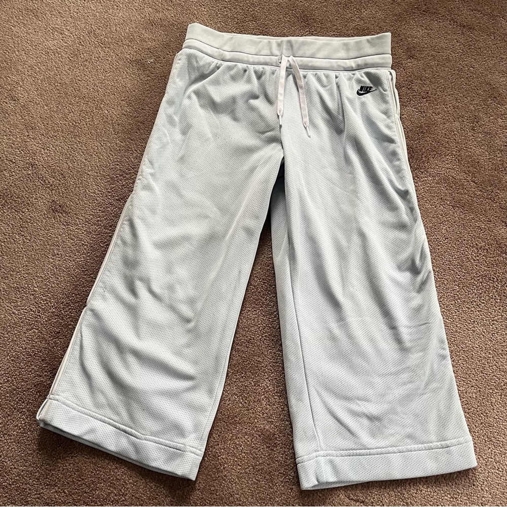 Nike Sportswear Girl’s Long Elastic Waist Drawstring Athletic Shorts Size XL